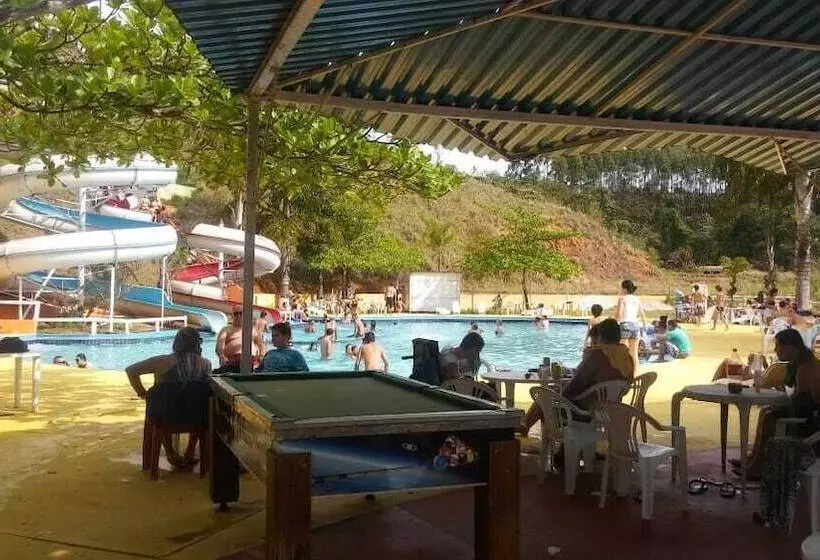 ホテル Pousada Old West