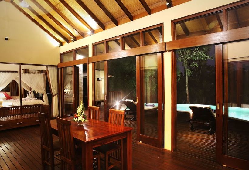 ホテル The Grand Bakas Jungle Retreat Villa