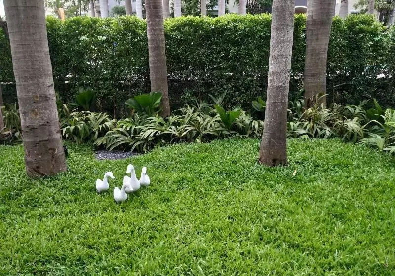 Hotelli The Green View