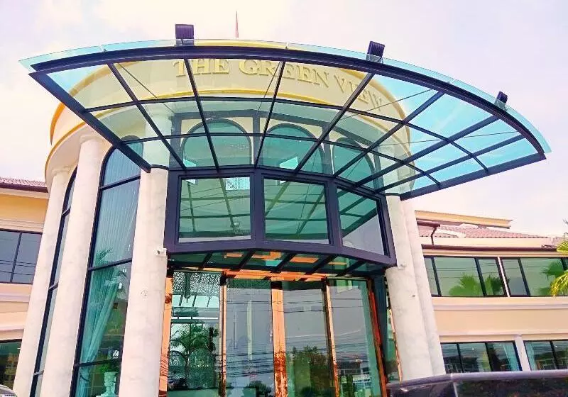 Hotelli The Green View