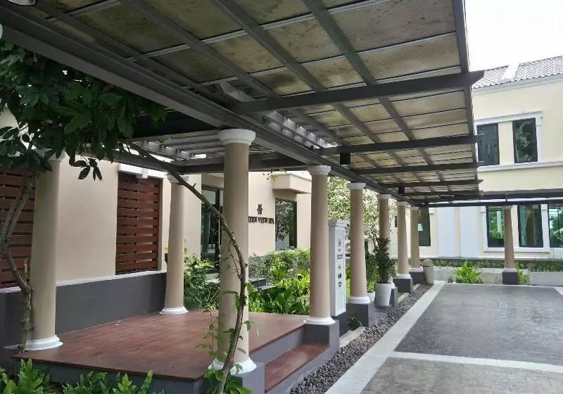 Hotelli The Green View