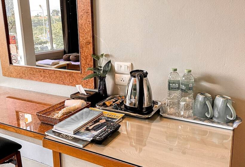 K2 Hotel At Thachang