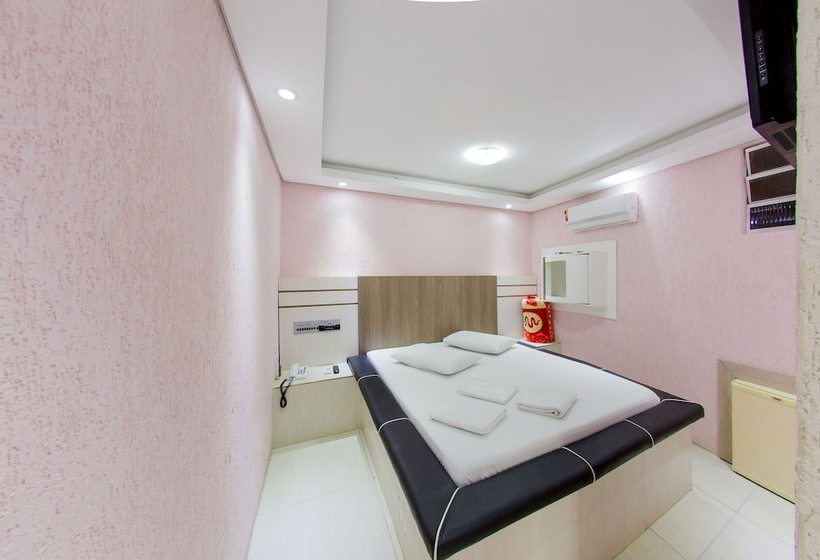 Motel Napoleon  Adults Only