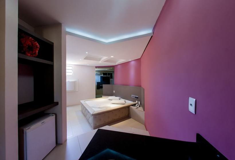 Motel Napoleon  Adults Only