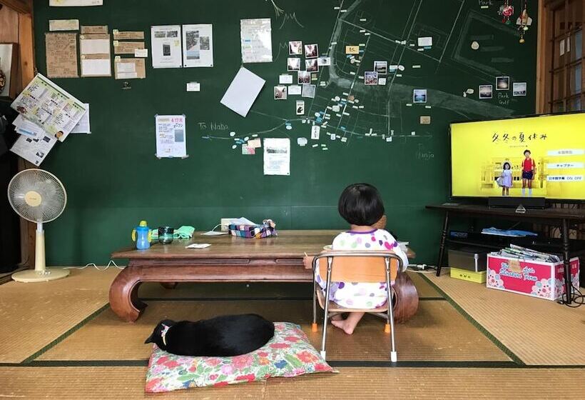 Pensió Guest House Agaihama