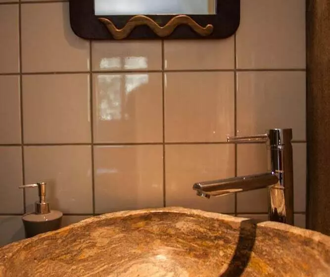 ペンション Les Deux Chemins