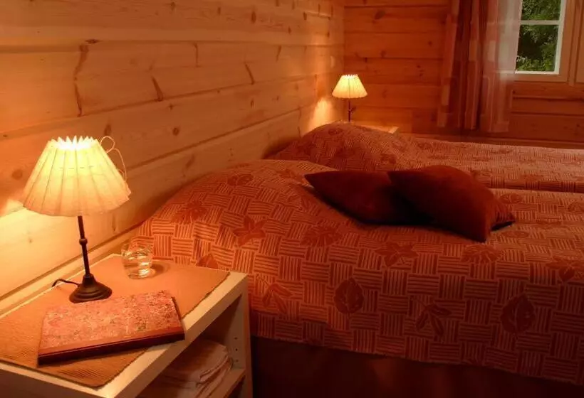 ペンション Hostel Lomakivi