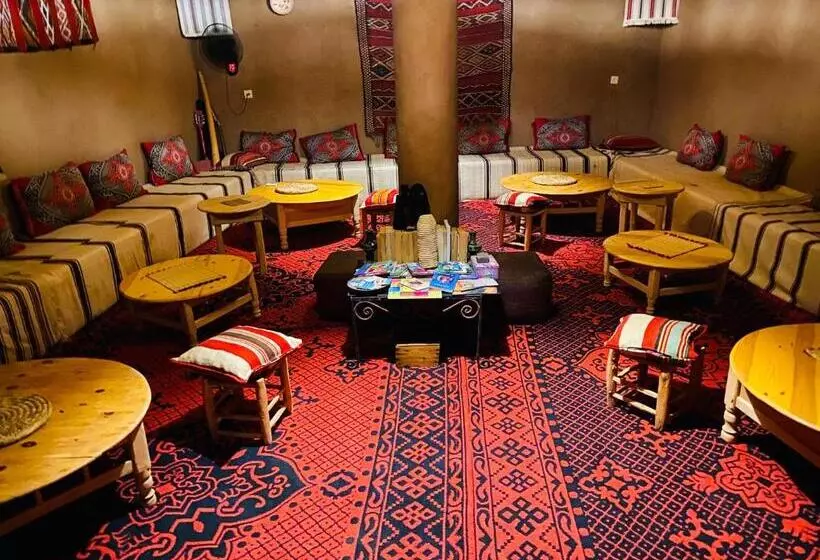 هاستل Dar Talmoudi