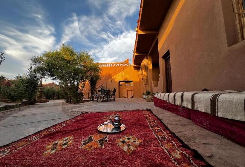 هاستل Dar Talmoudi