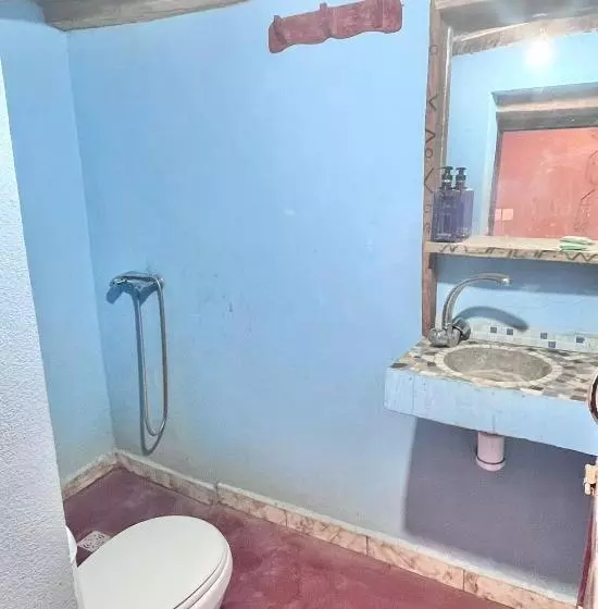 هاستل Dar Talmoudi