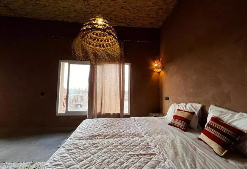 هاستل Dar Talmoudi