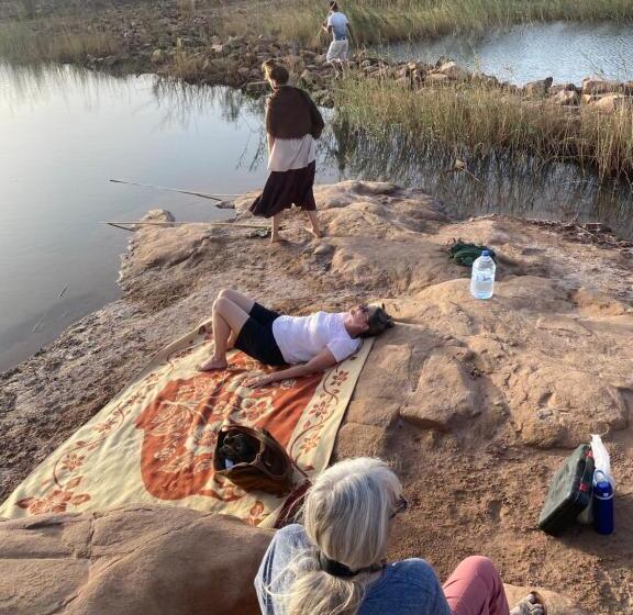 هاستل Dar Talmoudi