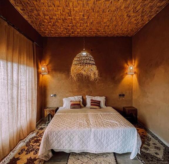 هاستل Dar Talmoudi