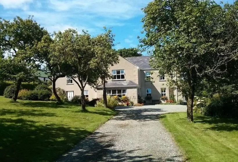 ベッドアンドブレックファースト Trean House