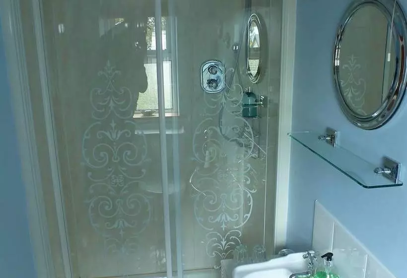 ベッドアンドブレックファースト Trean House