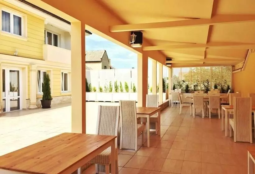 Boutique Hotel Diama