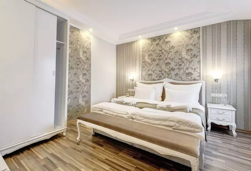 Boutique Hotel Diama