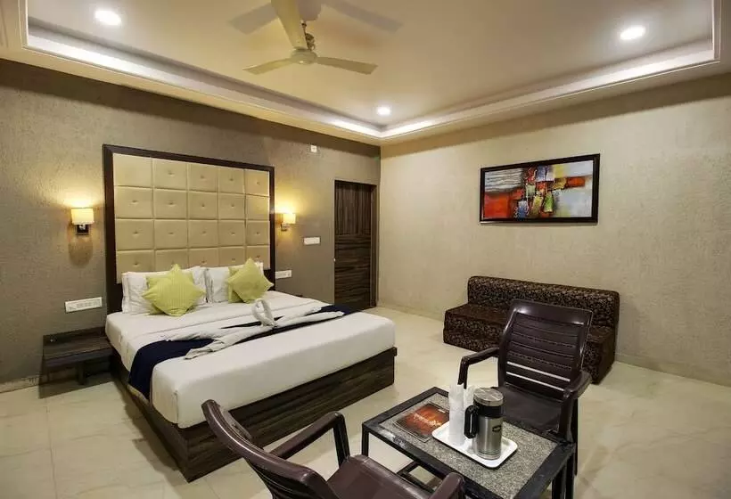 Hotelli Achal Resort