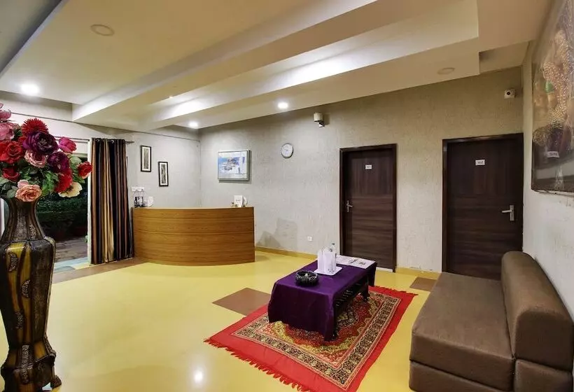 Hotelli Achal Resort