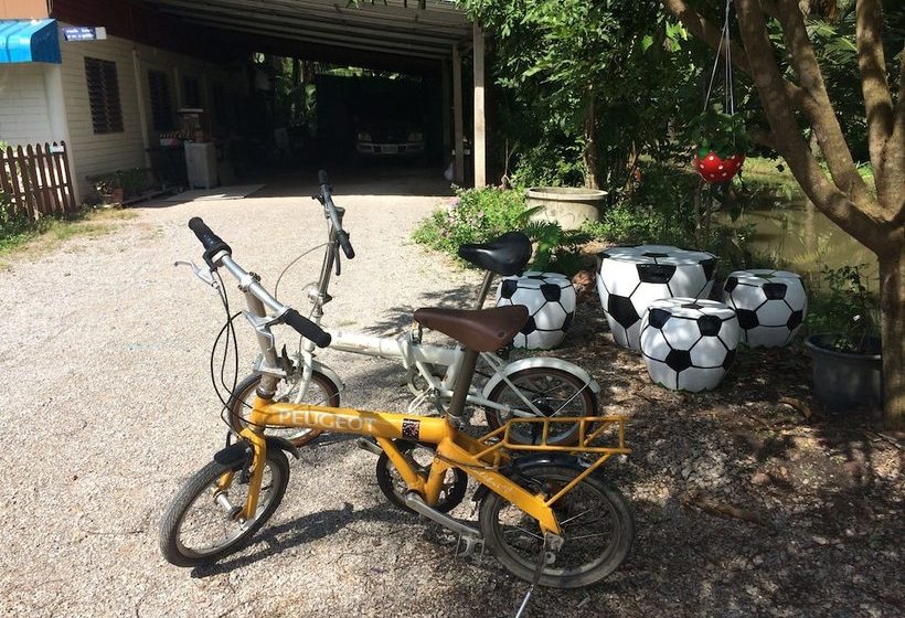 בית מלון כפרי Ban Kunlaya Homestay