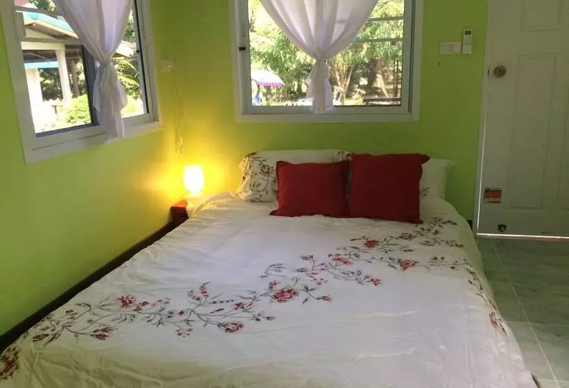 ホテル Ban Kunlaya Homestay