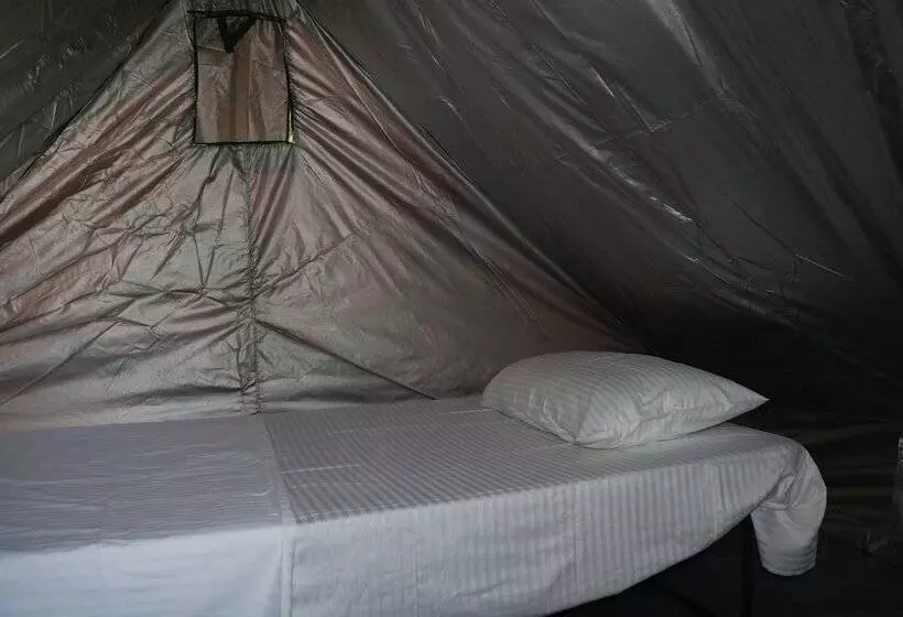 Otel Dev's Campground