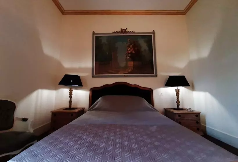 ホテル Enchanting Apartment In Marquefave With Private Whirlpool