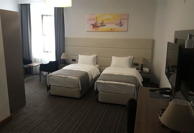 בית מלון כפרי Familya