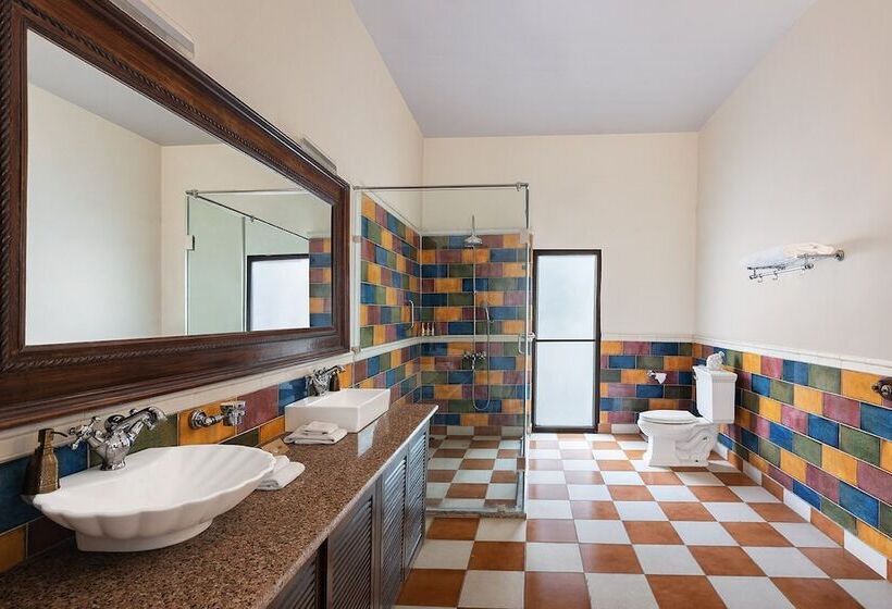 בית מלון כפרי Jaagir Manor, Dudhwa   Ihcl Seleqtions