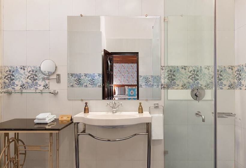 בית מלון כפרי Jaagir Manor, Dudhwa   Ihcl Seleqtions