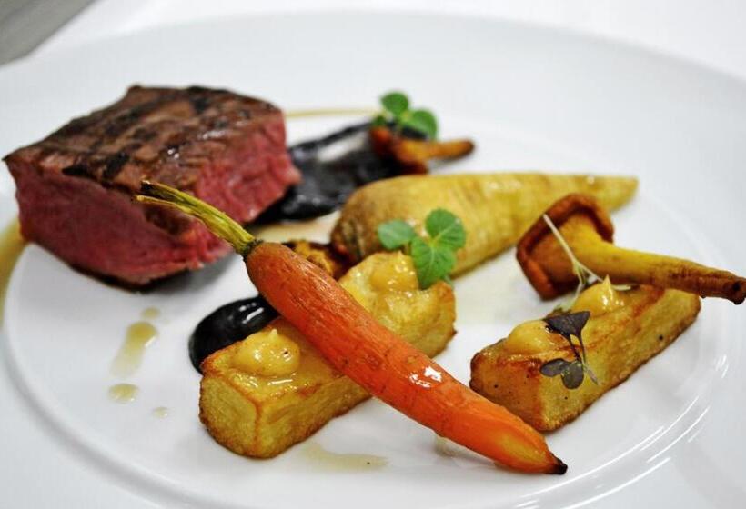 Hotelli L Silverhatten