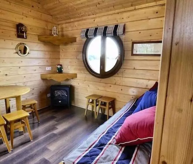 Hotelli Le Domaine Des Tuileries