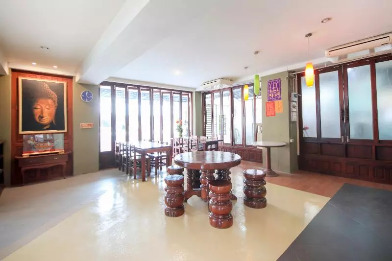 هتل Loy Garden Mansion