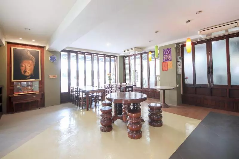 هتل Loy Garden Mansion