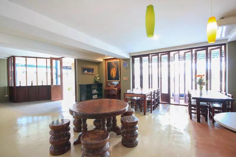 هتل Loy Garden Mansion