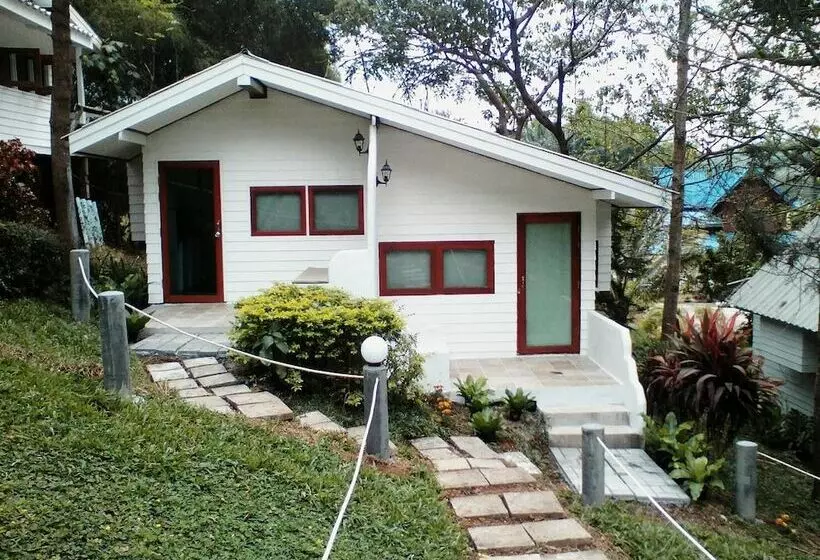 Hotelli Red Z Cool Mountain Resort