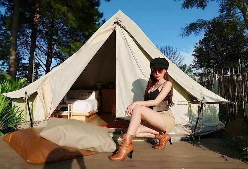 Hotelli Red Z Cool Mountain Resort