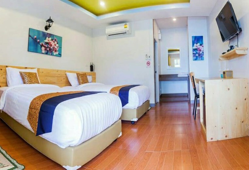 Hotel Ruenchan Resort At Khao Phanom