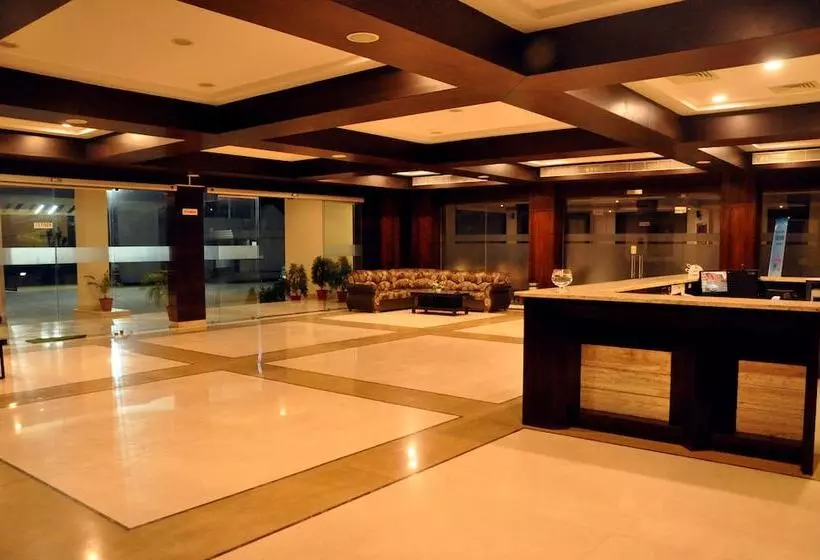 Hotelli Suncity Palace