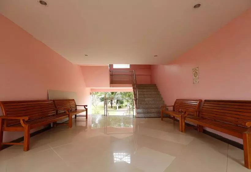 Hotelli The Princess Beach Resort