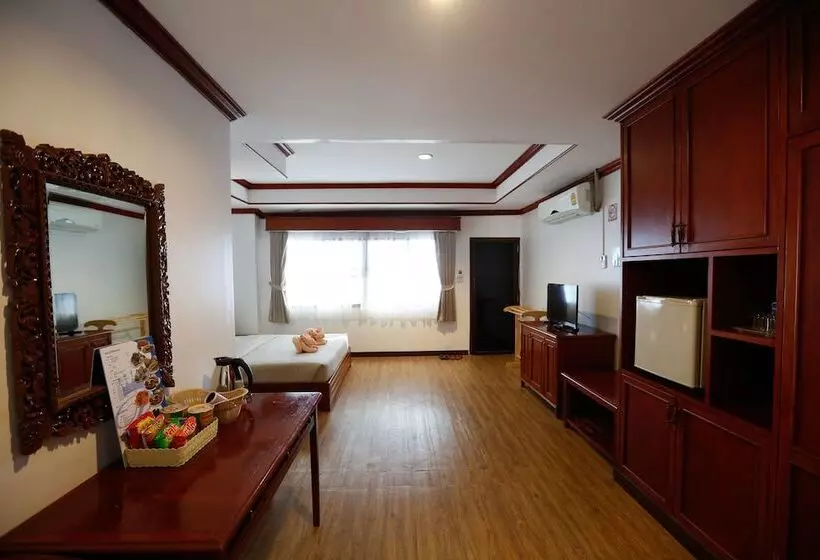 Hotelli The Princess Beach Resort