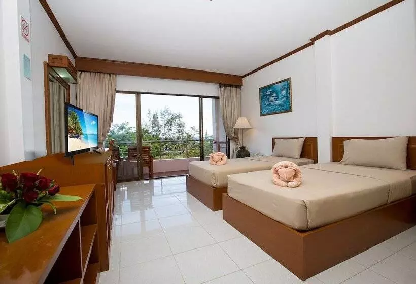 Hotelli The Princess Beach Resort