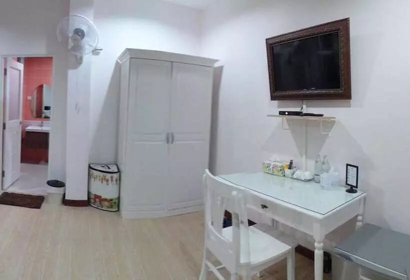 Hotelli The Room Phatthalung