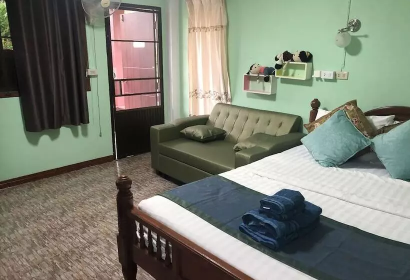 ホテル Tonkaew Khaokho Resort