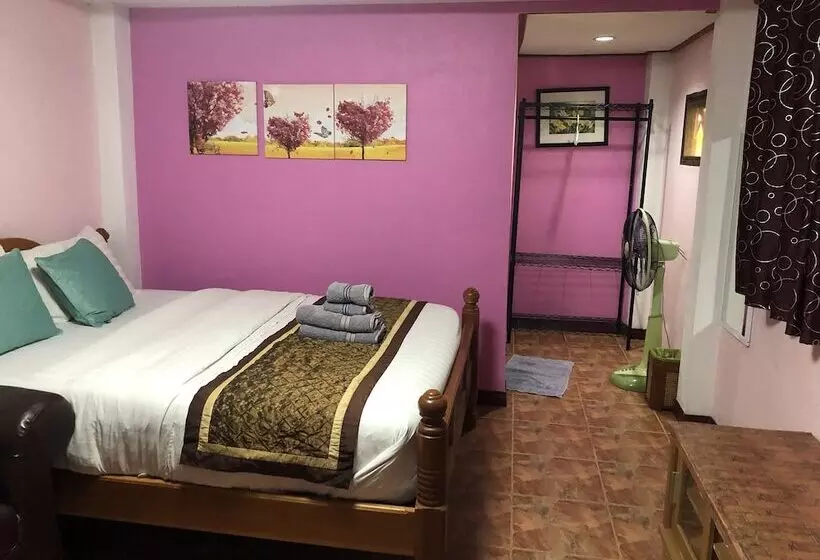 ホテル Tonkaew Khaokho Resort