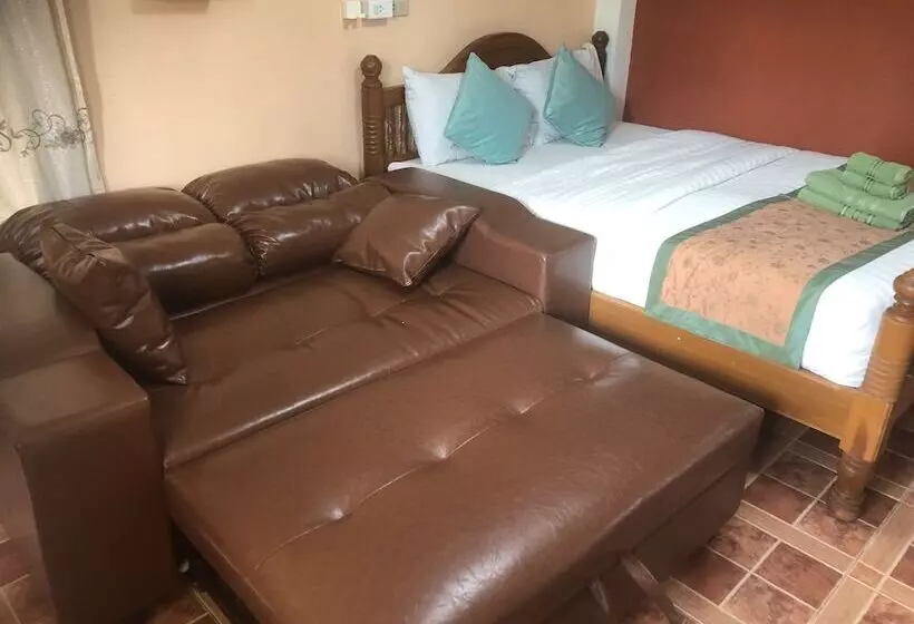 ホテル Tonkaew Khaokho Resort