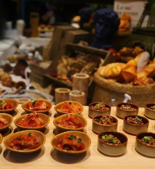 Novotel Yangzhou Slender West Lake