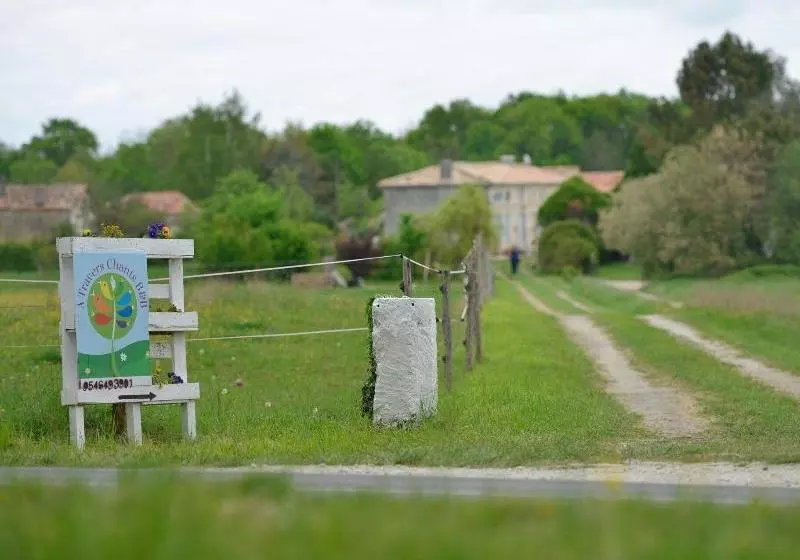 ペンション A Travers Chants B&b