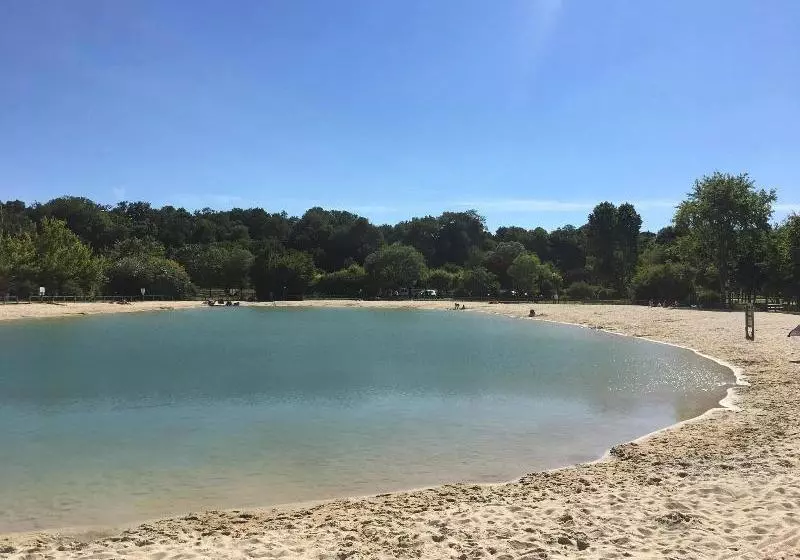 ペンション A Travers Chants B&b