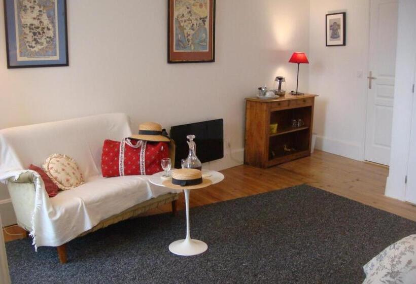 פנסיון Aumes Sweet Home Chambre D Hôtes